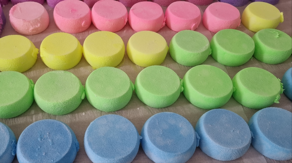Non Exfoliating Soap Sponge - Christmas scents